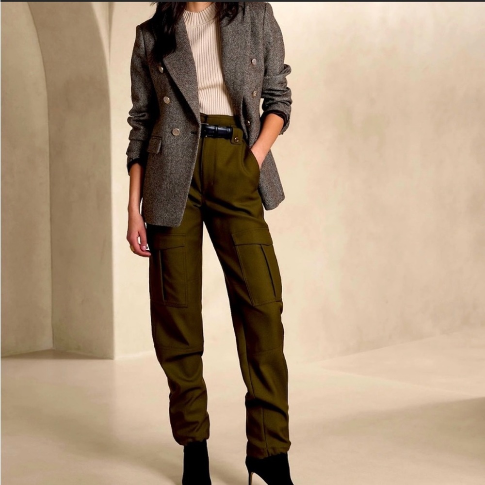 Banana Republic Cargo Pants